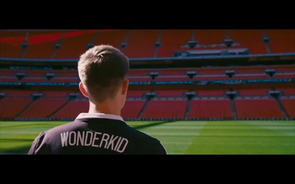 Preparing to face the crowds in Wonderkid